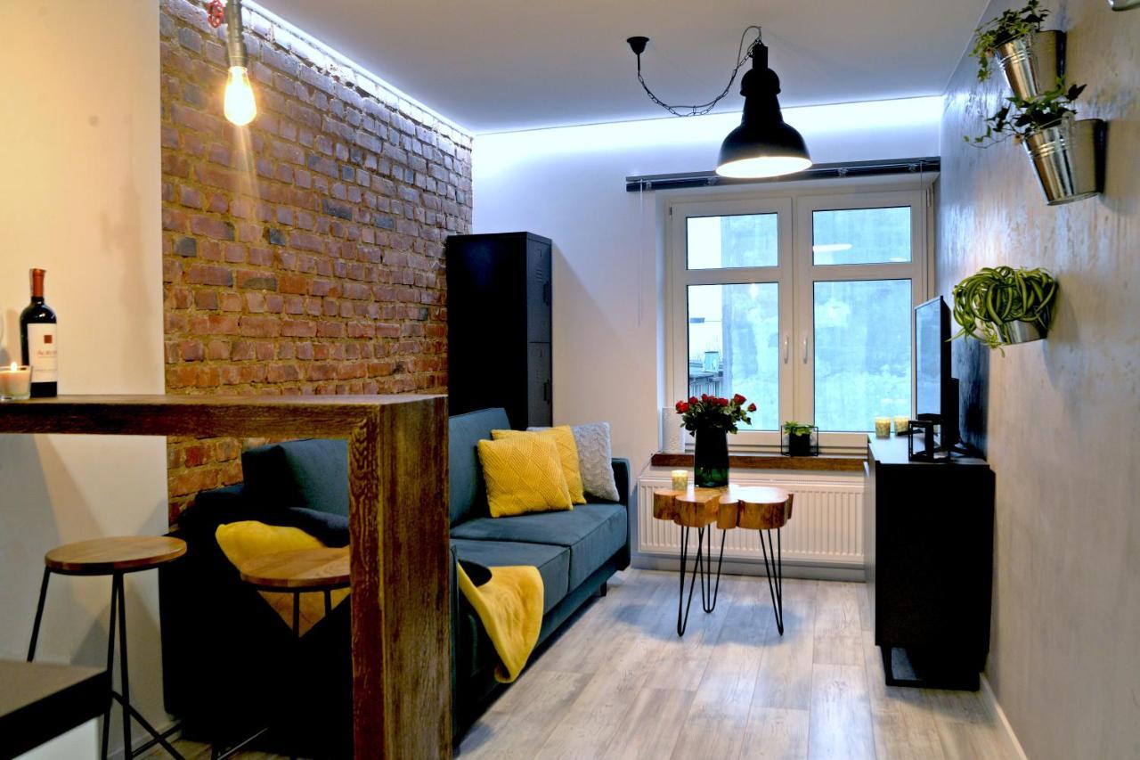Loft Maly Lägenhet Kościerzyna Exteriör bild